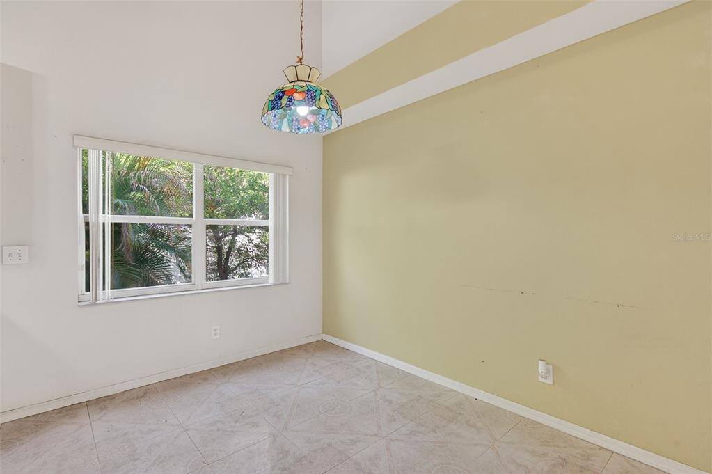 148 Lookout Drive Apollo Beach, FL 33572 - Photo 24 of 71 an empty room with a window