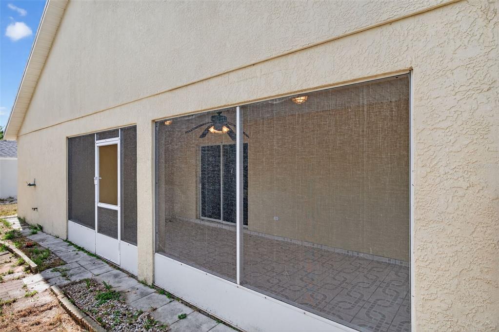 148 Lookout Drive Apollo Beach, FL 33572 - Photo 67 of 71 a bathroom with a shower and a glass door