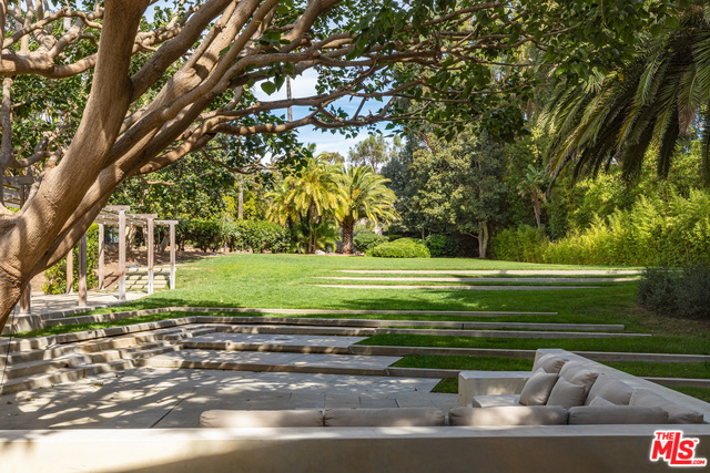 6837 Zumirez Drive Malibu, CA 90265 - Photo 14 of 21