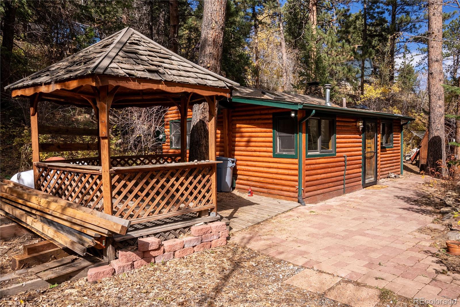 10853 Twin Spruce Road Golden, CO 80403 - Photo 3 of 32