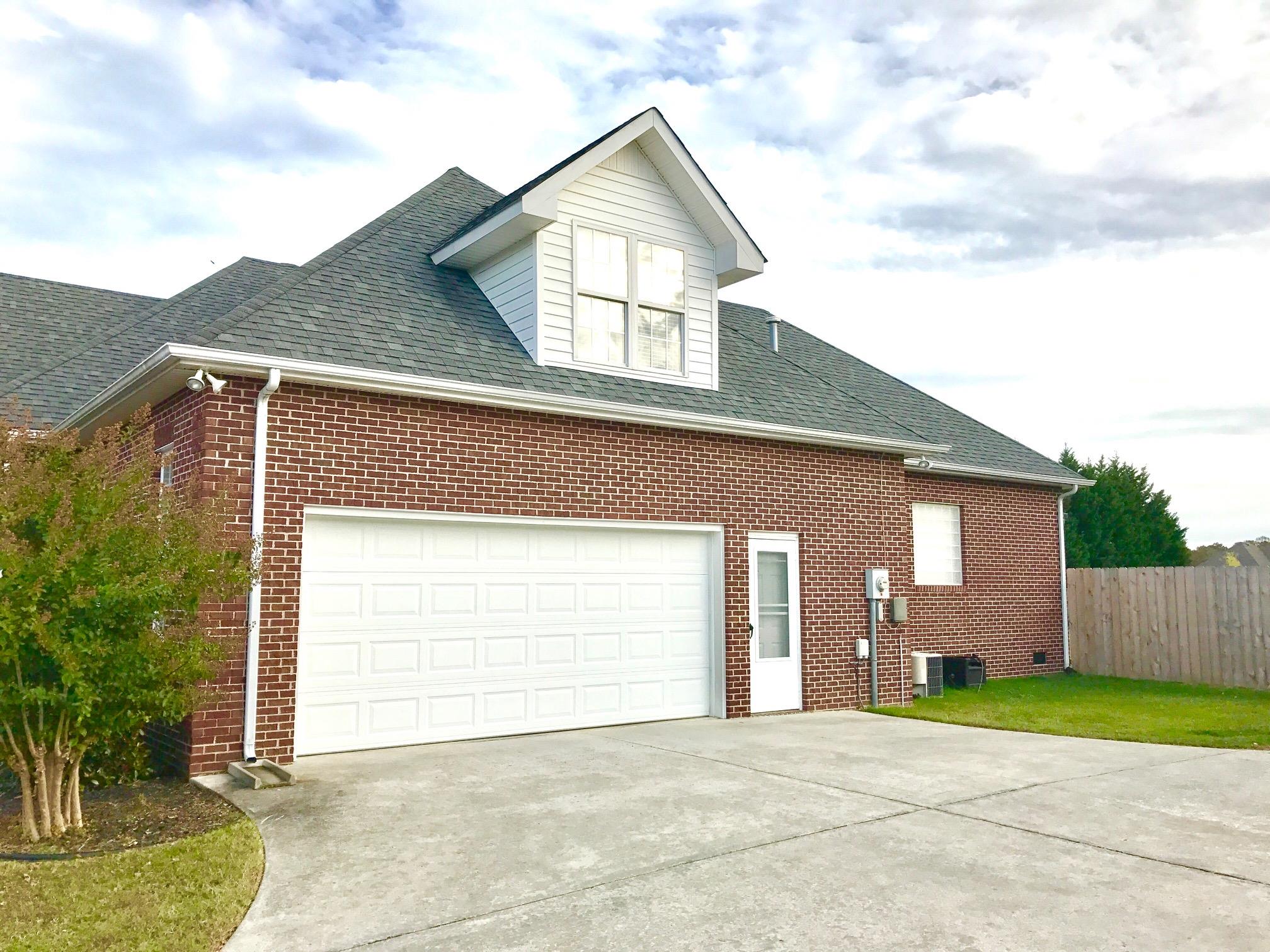 135 Hunters Ridge Drive Tullahoma, TN 37388 - Photo 2 of 22 Gallery Image 2