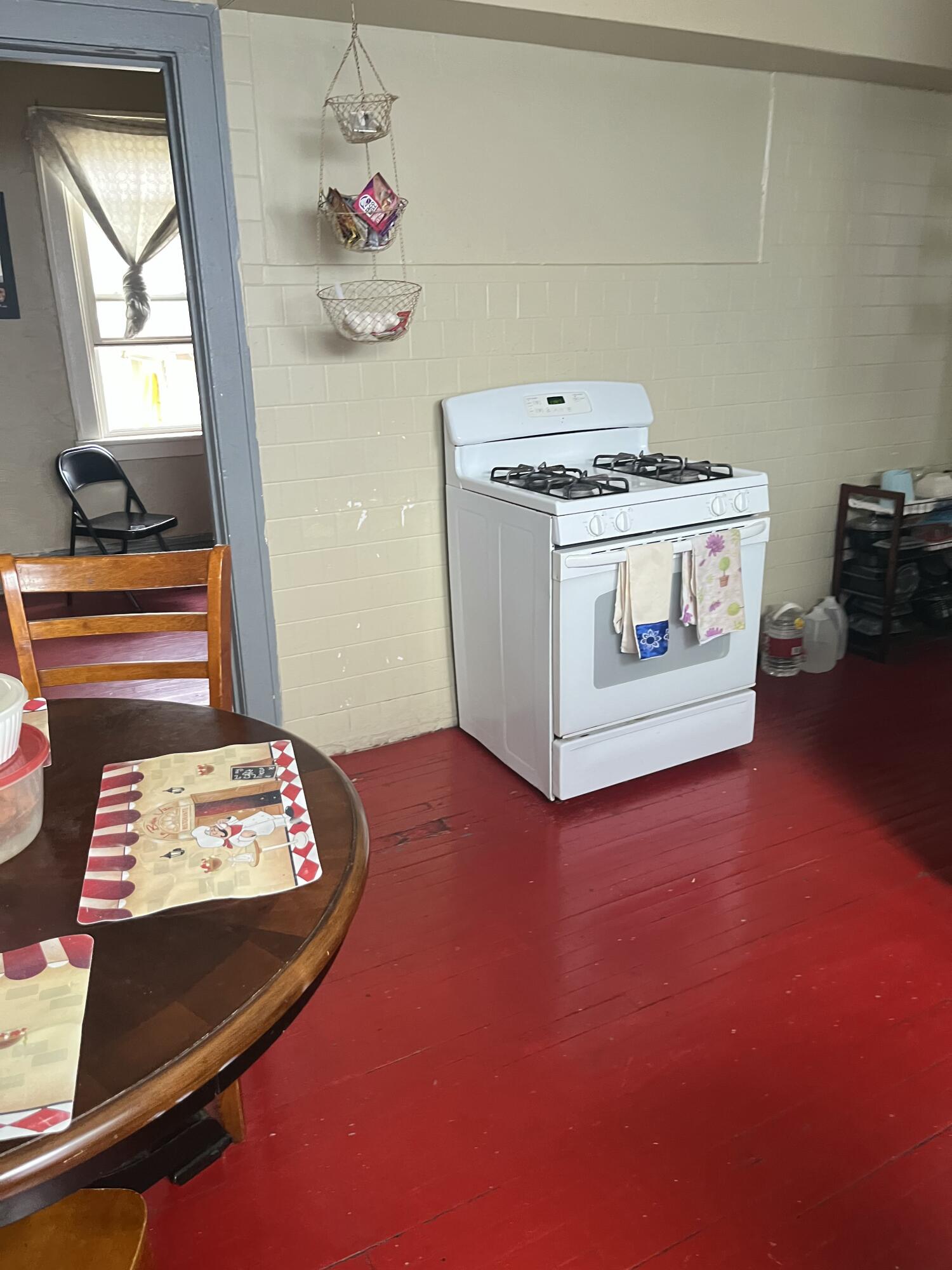 3540 Pennsylvania Street Gary, IN 46409 - Photo 6 of 23 a utility room with dryer and washer