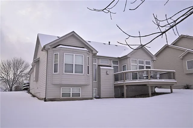 $384,900 | 3100 Northwest 86th Street, Kansas City, MO 64154