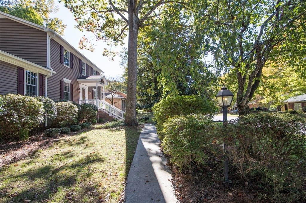 4615 Charlottesville Road Greensboro, NC 27410 - Photo 2 of 36 Gallery Image 2
