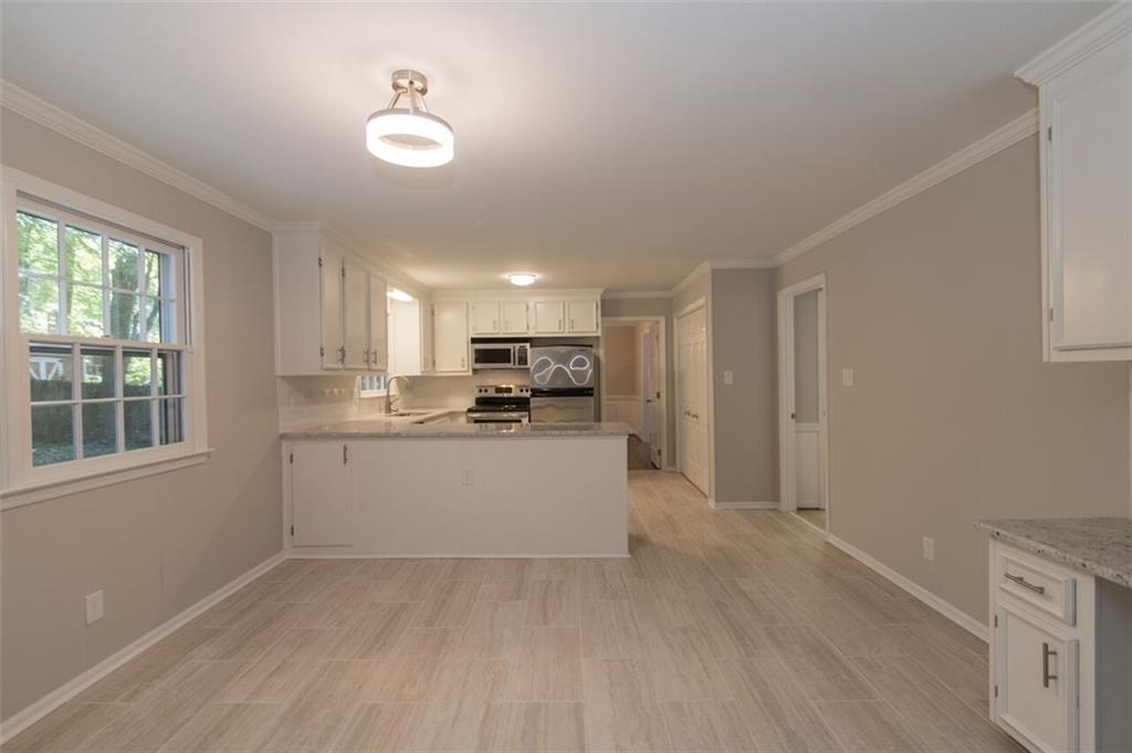 4615 Charlottesville Road Greensboro, NC 27410 - Photo 17 of 36 Gallery Image 17