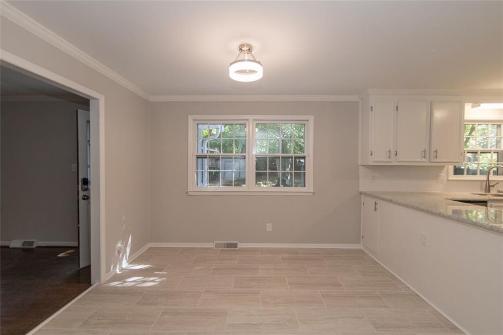 4615 Charlottesville Road Greensboro, NC 27410 - Photo 18 of 36 Gallery Image 18