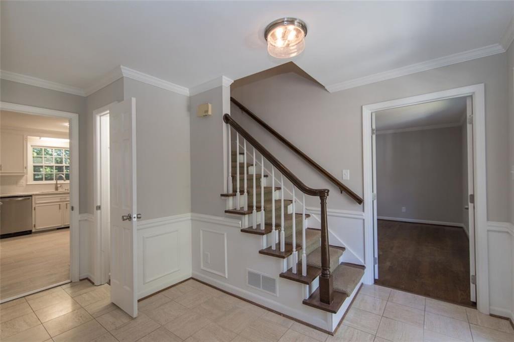4615 Charlottesville Road Greensboro, NC 27410 - Photo 24 of 36 Gallery Image 24