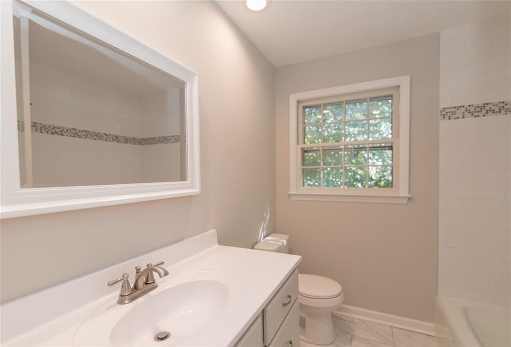 4615 Charlottesville Road Greensboro, NC 27410 - Photo 28 of 36 Gallery Image 28