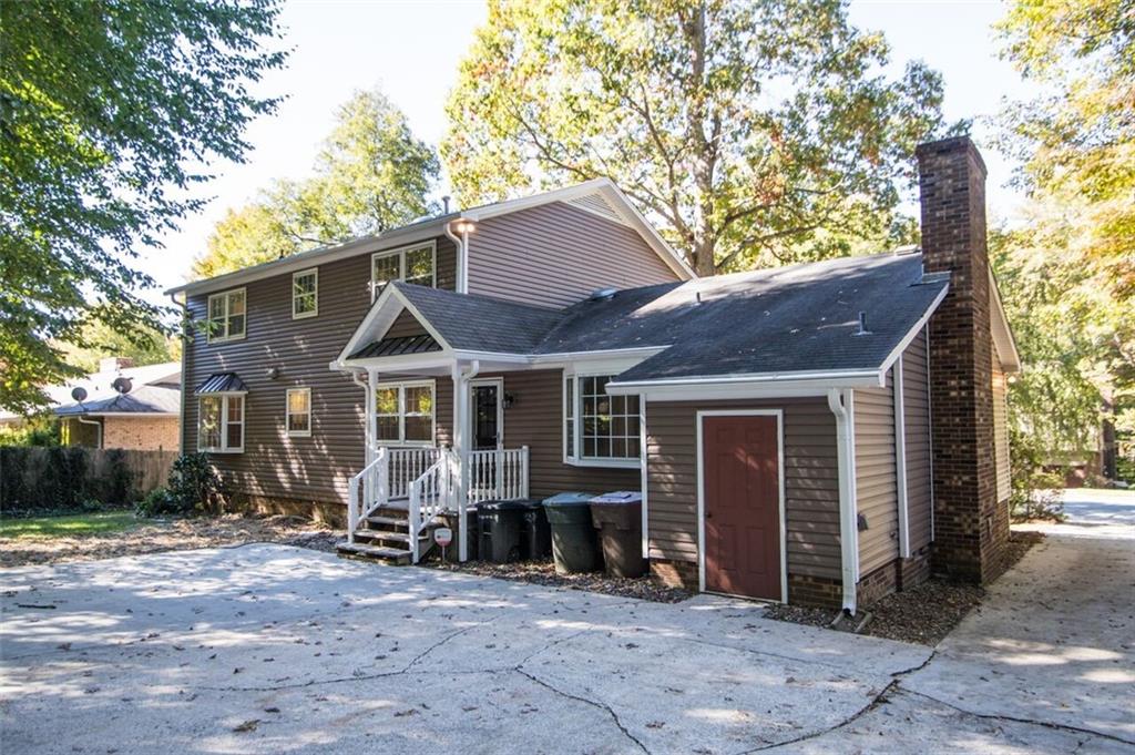 4615 Charlottesville Road Greensboro, NC 27410 - Photo 4 of 36 Gallery Image 4