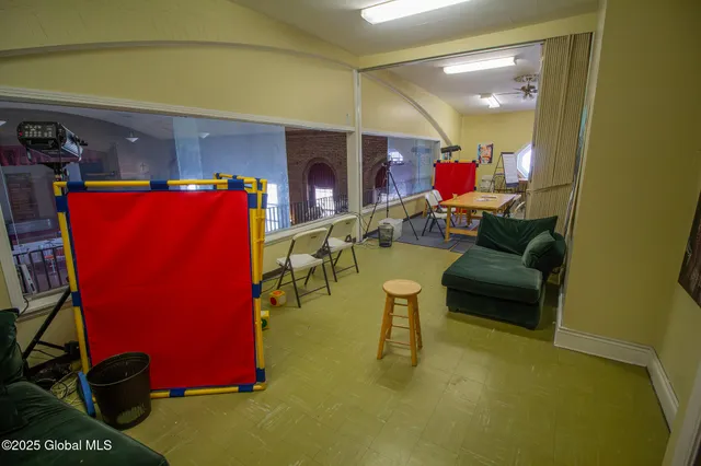 $1,650,000 | 181 Western Avenue, Albany, NY 12203