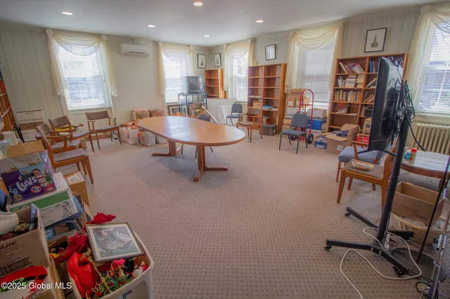 $1,650,000 | 181 Western Avenue, Albany, NY 12203