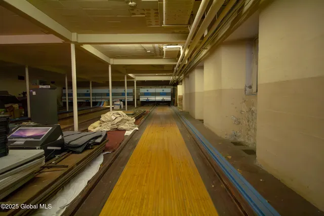 $1,650,000 | 181 Western Avenue, Albany, NY 12203