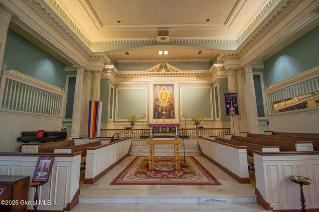 $1,650,000 | 181 Western Avenue, Albany, NY 12203