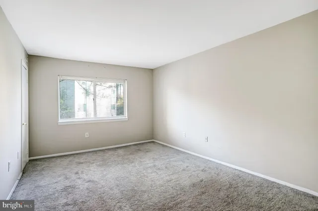 $225,000 | 12215 Braxfield Court, Unit 106, Rockville, MD 20852