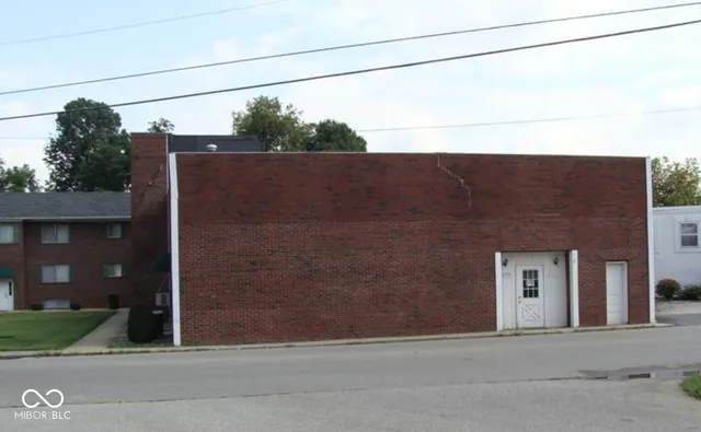 $795,000 | 230-240 Hoosier Street, North Vernon, IN 47265