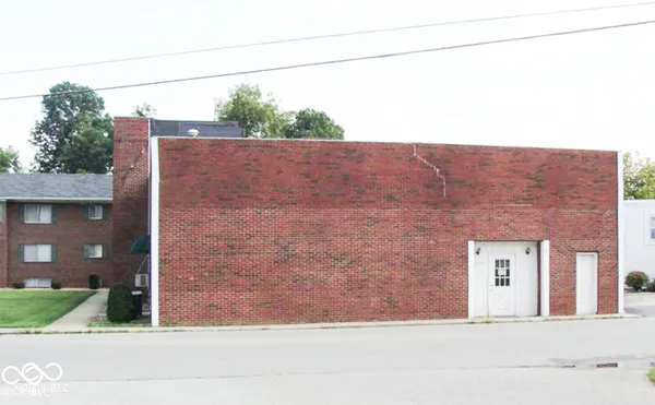 $749,900 | 230-240 Hoosier Street, North Vernon, IN 47265