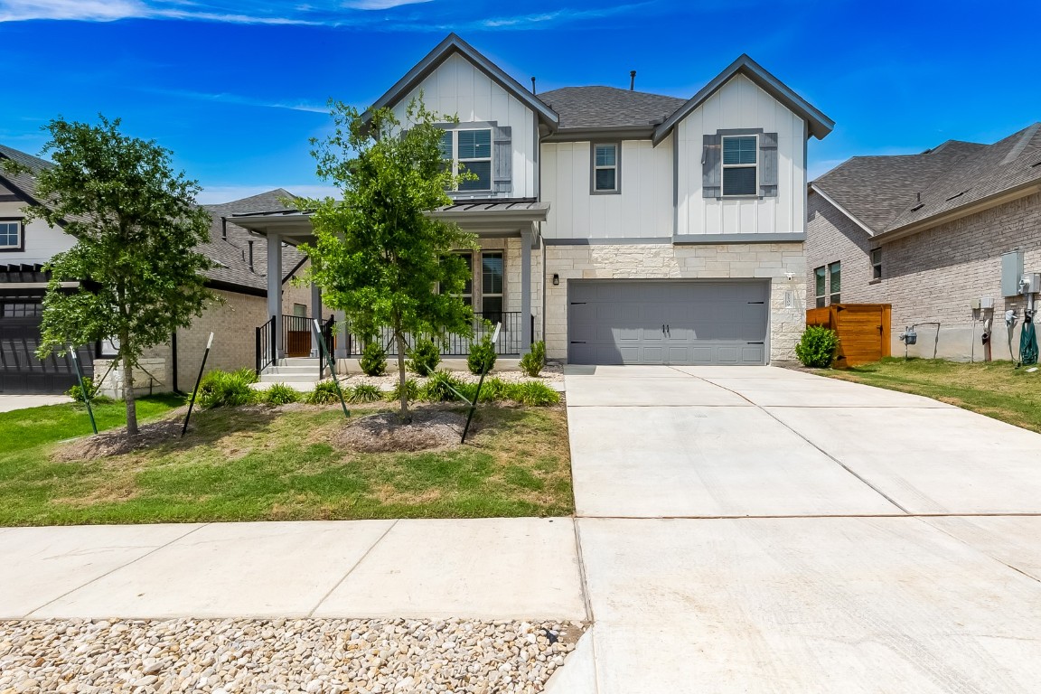 a view front of house with entertaining space