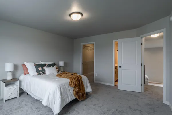 $324,100 | 6241 86th Avenue South, Horace, ND 58047