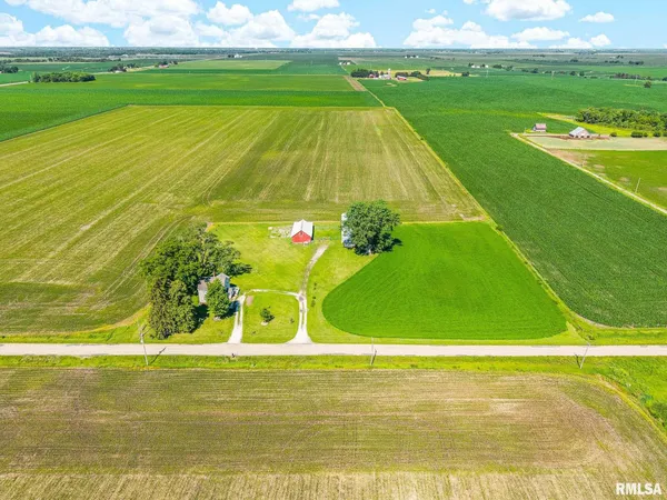 $330,000 | 2248 Knox Road 1240 East, Oneida, IL 61467