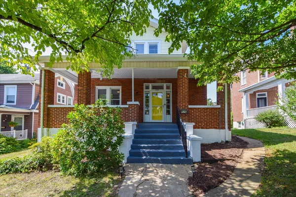 $349,950 | 928 Wasena Avenue Southwest, Roanoke, VA 24015