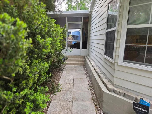 $265,000 | 421 Margaret Street, Bronson, FL 32621