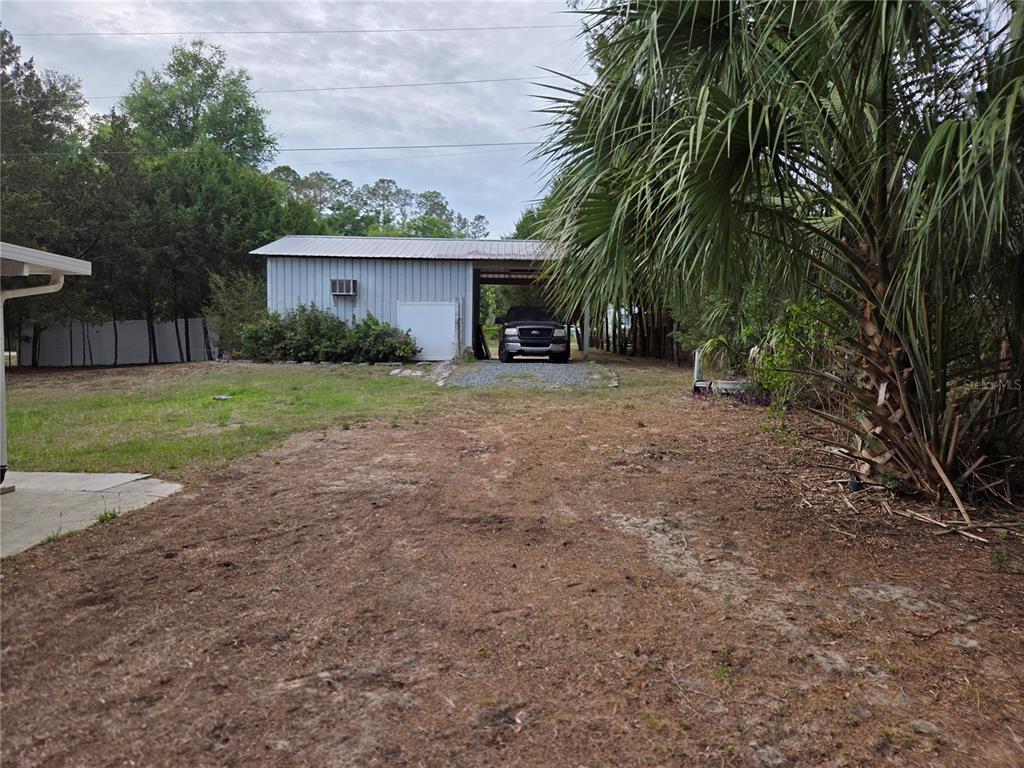 421 Margaret Street Bronson, FL 32621 - Photo 17 of 83