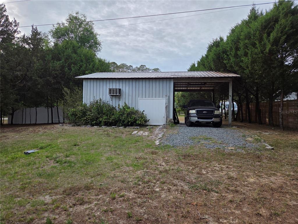 421 Margaret Street Bronson, FL 32621 - Photo 18 of 83