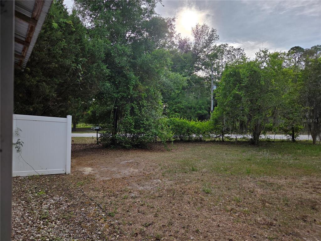 421 Margaret Street Bronson, FL 32621 - Photo 27 of 83