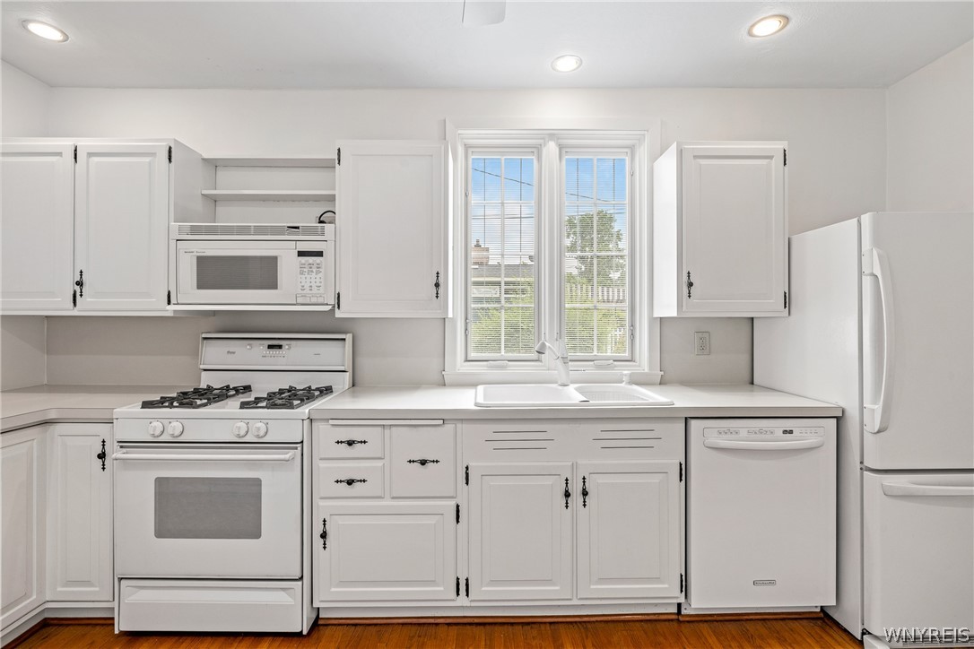 60 Radcliffe Road Buffalo, NY 14214 - Photo 18 of 46