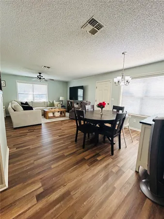 $2,400 | 108 Creek Bend Lane, Columbus, TX 78934