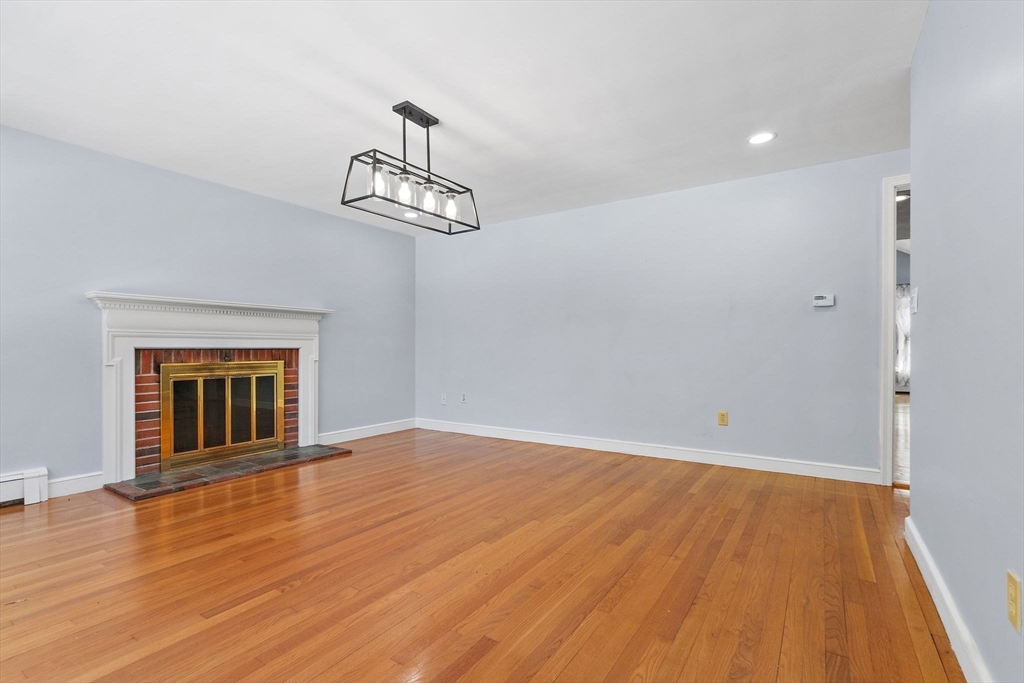 77 Colonial Road, Unit 77 Sudbury, MA 01776 - Photo 11 of 27