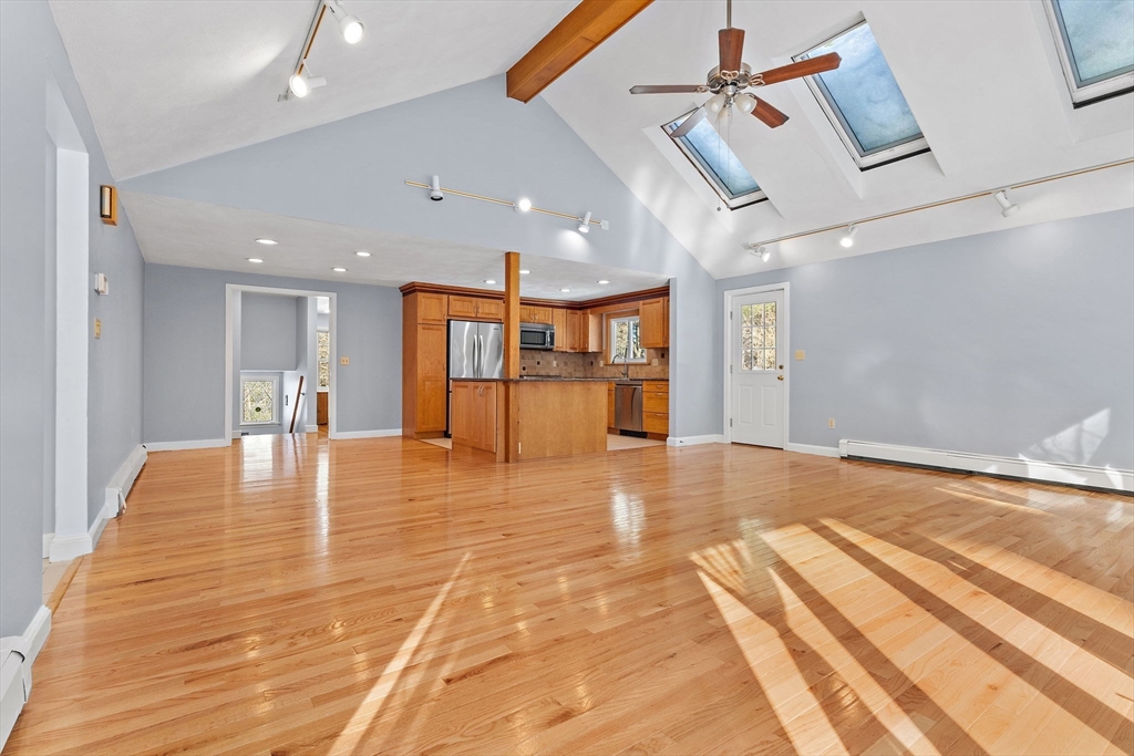 77 Colonial Road, Unit 77 Sudbury, MA 01776 - Photo 4 of 27