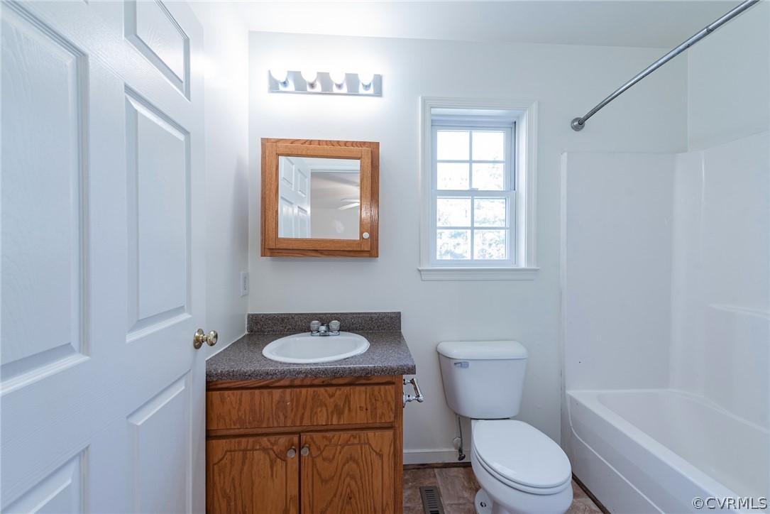12420 Duncan Road Petersburg, VA 23805 - Photo 25 of 39 Gallery Image 25