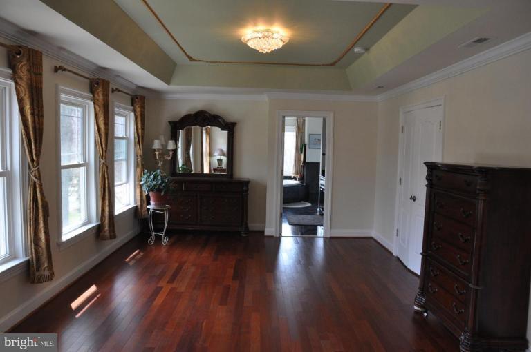 2151 Chain Bridge Road Vienna, VA 22182 - Photo 18 of 30 Bedroom #1