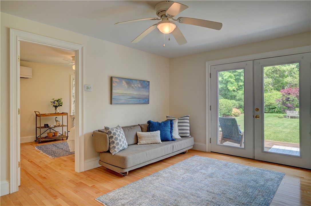 4 Sunset Hill Road Middletown, RI 02842 - Photo 17 of 47 Gallery Image 17