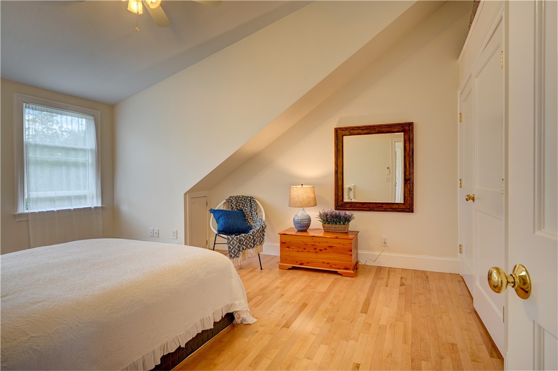 4 Sunset Hill Road Middletown, RI 02842 - Photo 25 of 47 Gallery Image 25