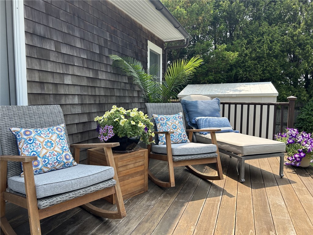 4 Sunset Hill Road Middletown, RI 02842 - Photo 41 of 47 Gallery Image 41
