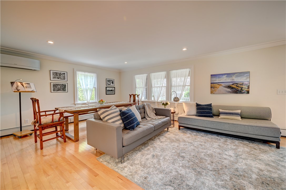 4 Sunset Hill Road Middletown, RI 02842 - Photo 8 of 47 Gallery Image 8