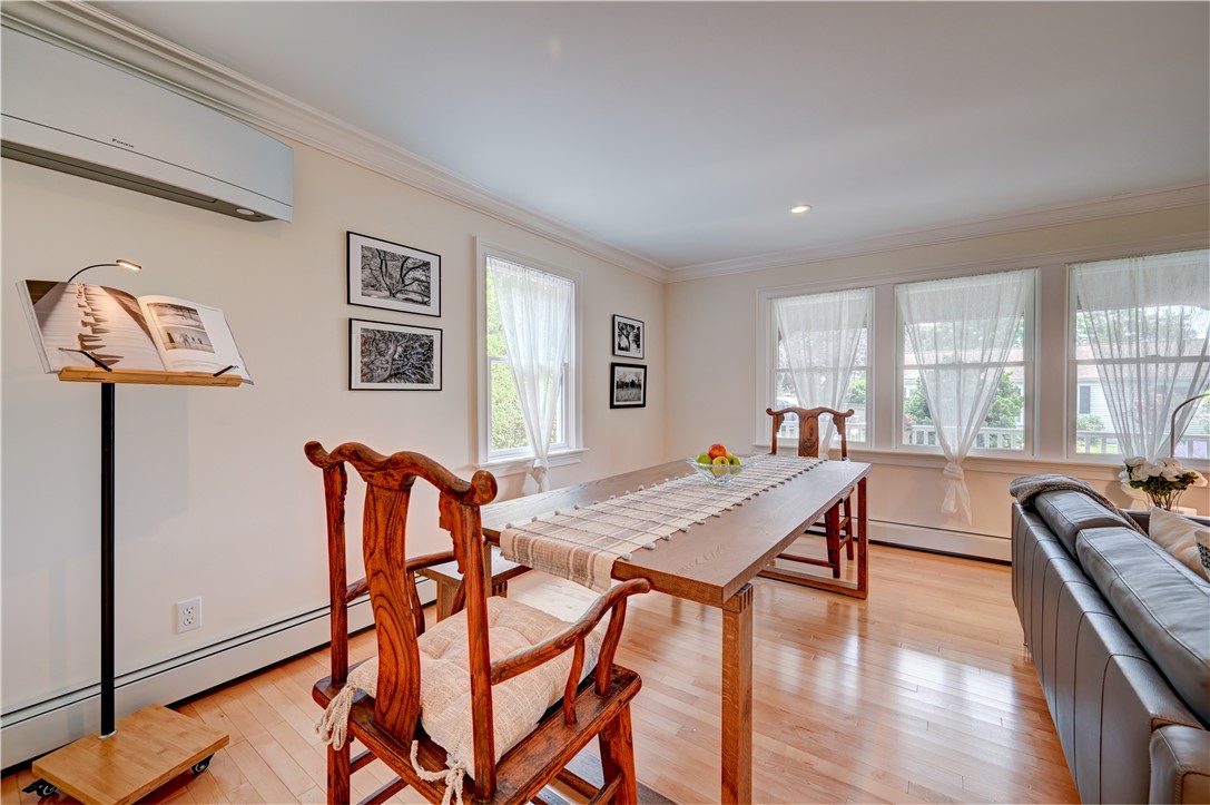 4 Sunset Hill Road Middletown, RI 02842 - Photo 9 of 47 Gallery Image 9