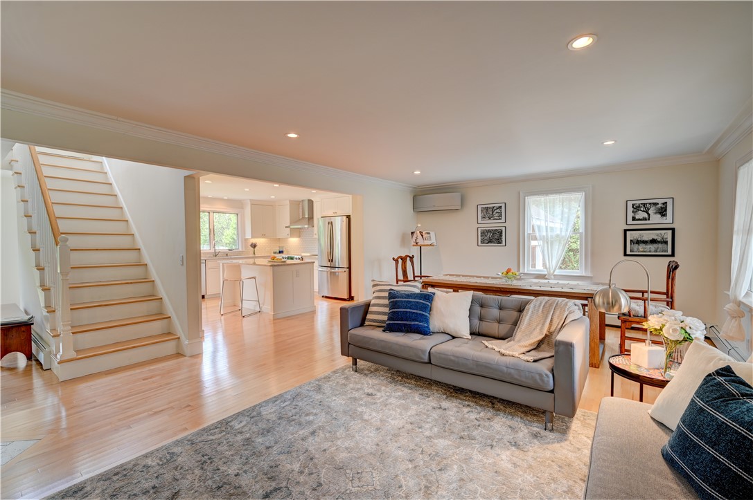 4 Sunset Hill Road Middletown, RI 02842 - Photo 10 of 47 Gallery Image 10