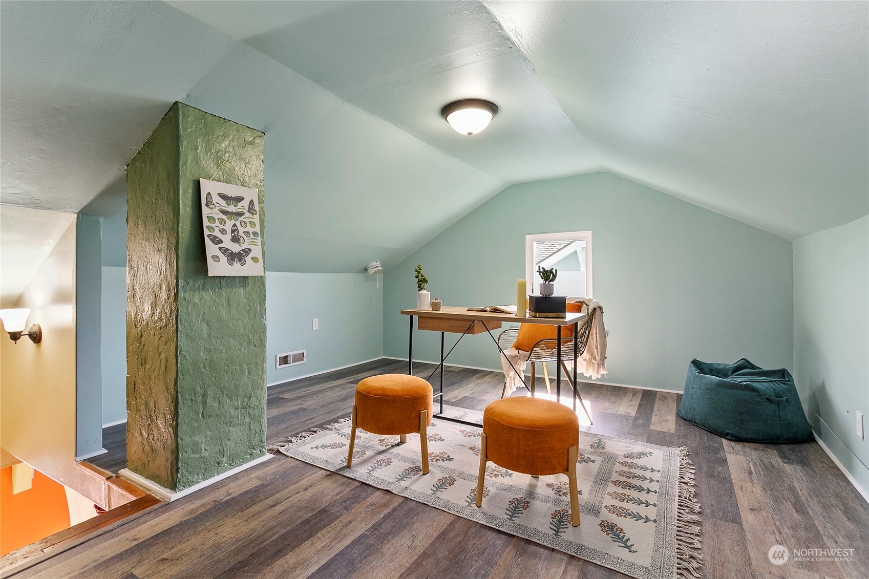 2404 I Street Bellingham, WA 98225 - Photo 22 of 38 a workspace room with furniture and wooden floor