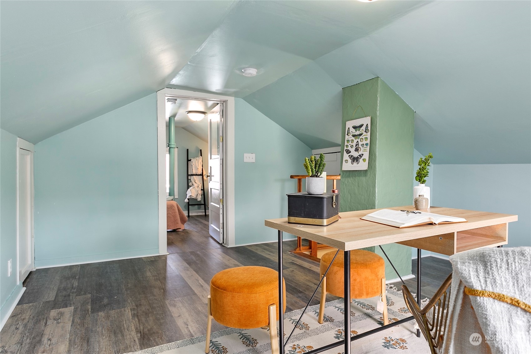 2404 I Street Bellingham, WA 98225 - Photo 24 of 38 a dining room with furniture and wooden floor