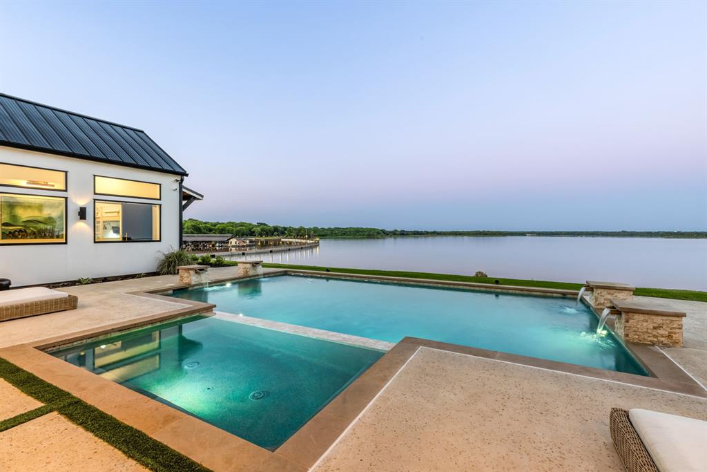 1129 Beacon Shr Road Kemp, TX 75143 - Photo 34 of 40 a view of a pool with lawn chairs