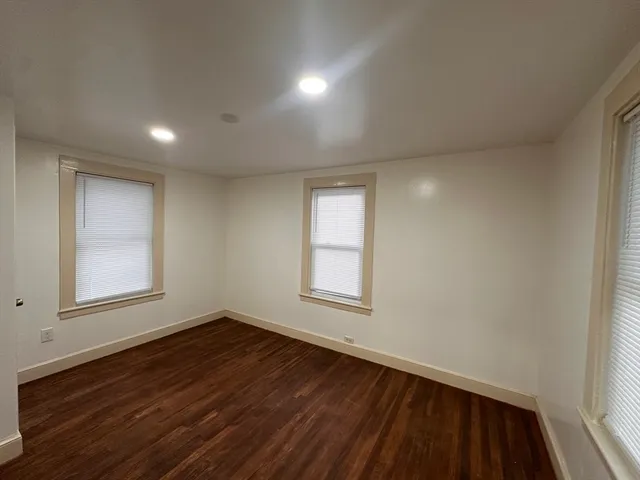 $1,190,000 | 6 Oakland Circle, Wellesley, MA 02481