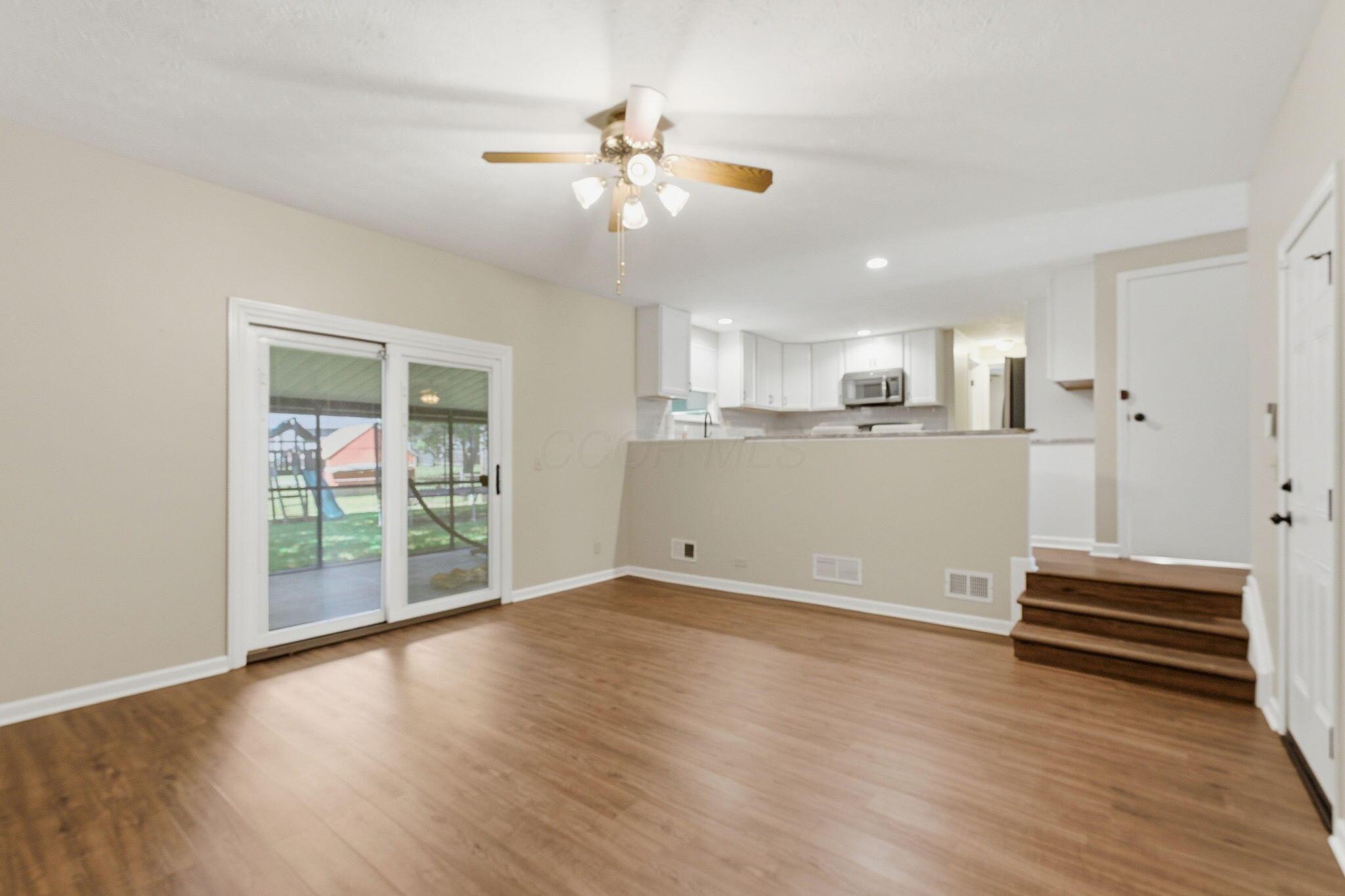 8715 Ripton Drive Powell, OH 43065 - Photo 12 of 39