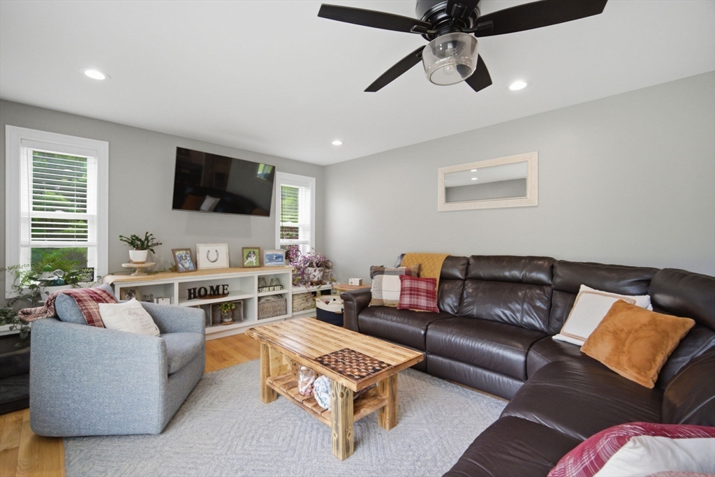 75 Kendall Street Granby, MA 01033 - Photo 17 of 40