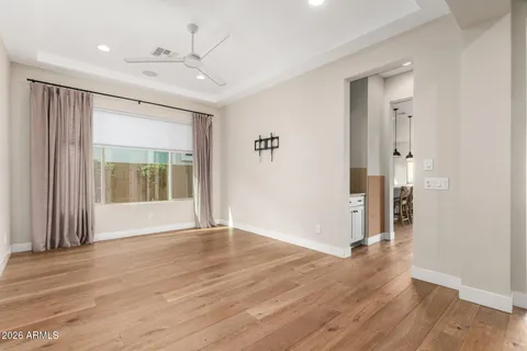 $950,000 | 2830 East Crest Lane, Phoenix, AZ 85050