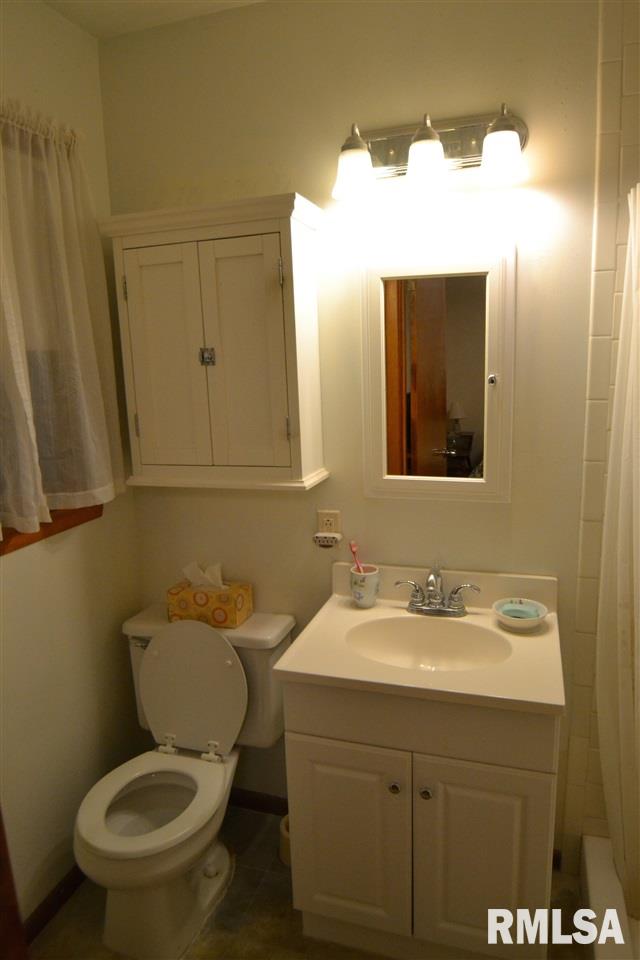 26 Green Drive Decatur, IL 62526 - Photo 16 of 26