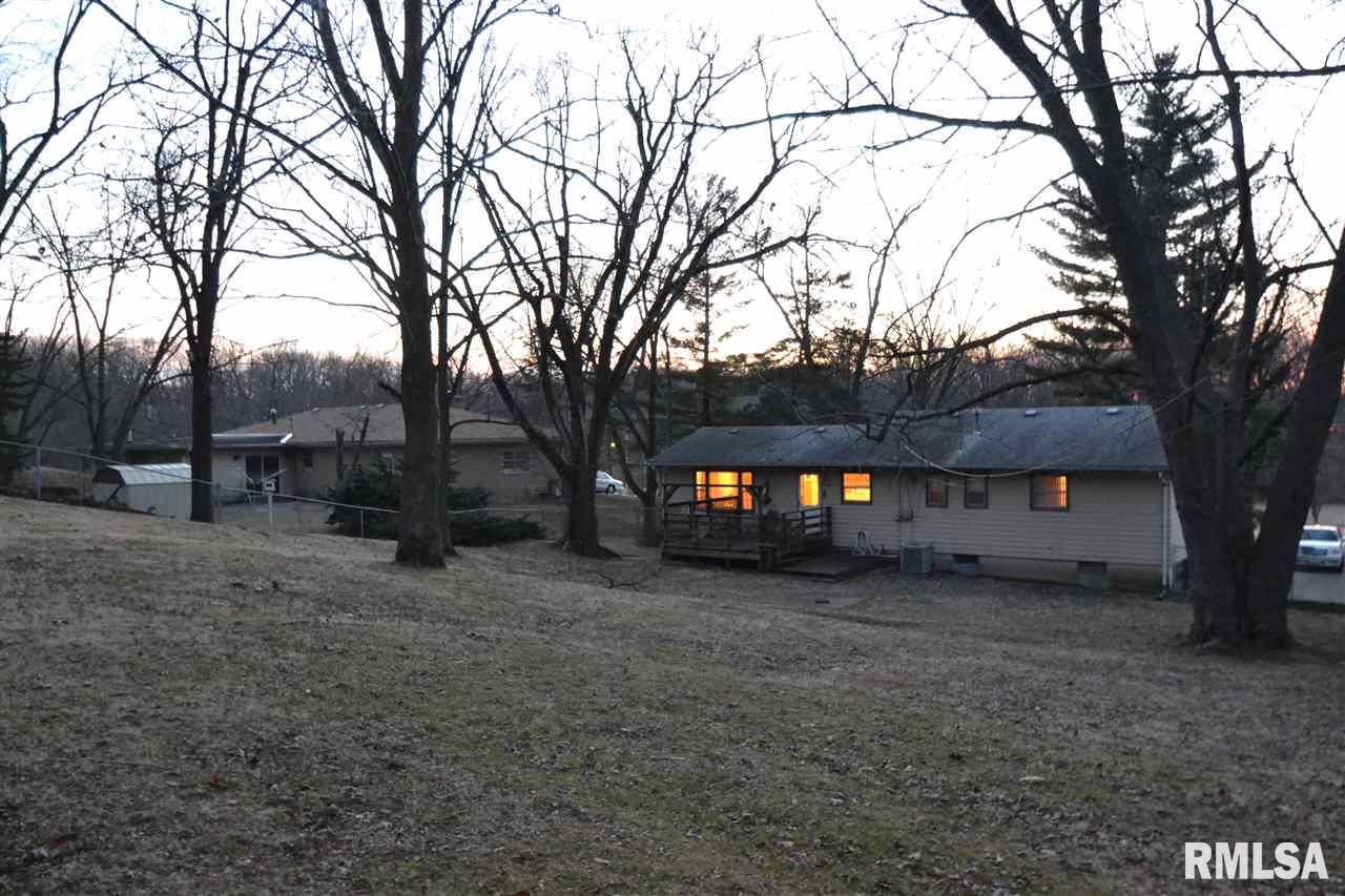26 Green Drive Decatur, IL 62526 - Photo 23 of 26