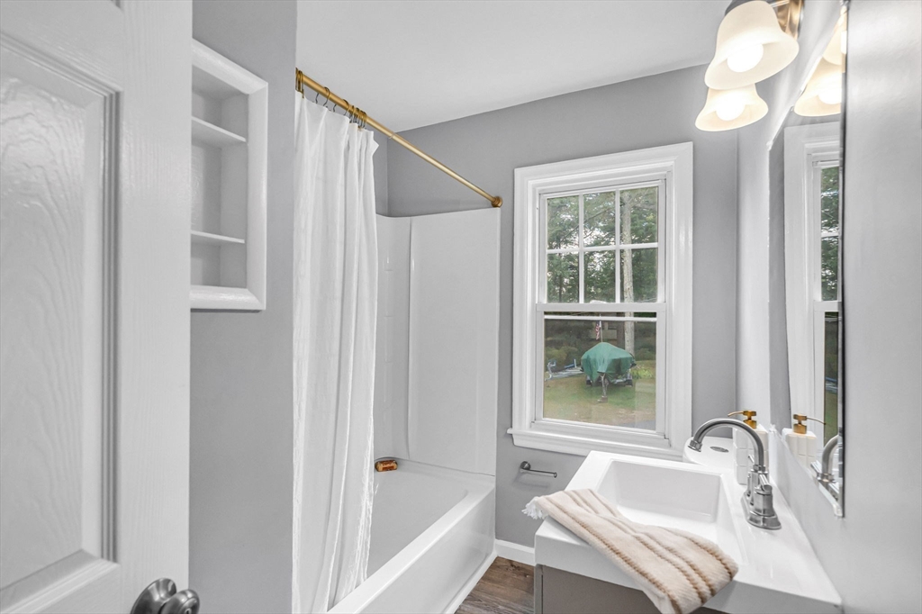 3 Evergreen Street Southwick, MA 01077 - Photo 15 of 27